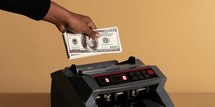 How to Make Money with YouTube Automation in 2025 (Without Showing Your Face)