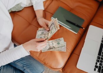 Earn Money From Your Skills: 6 Freelance Services You Can Start Today