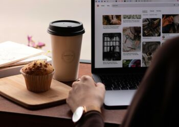 Digital Products You Can Sell Online in 2025 (With Little or No Experience)